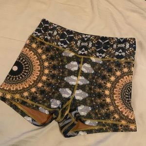 Wolven Raina High-Waisted Short